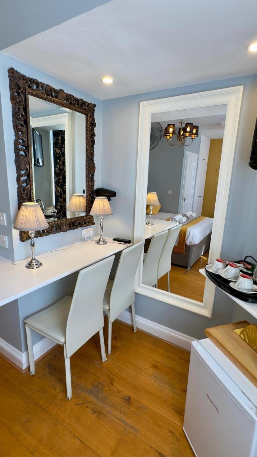 Piccolino Hyde Park Hotel London Ngoại thất bức ảnh